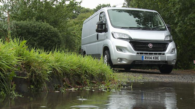 FIAT DUCATO 42 MAXI MLWB DIESEL 3.0 Multijet 3-way Tipper 180 Power Comfortmatic